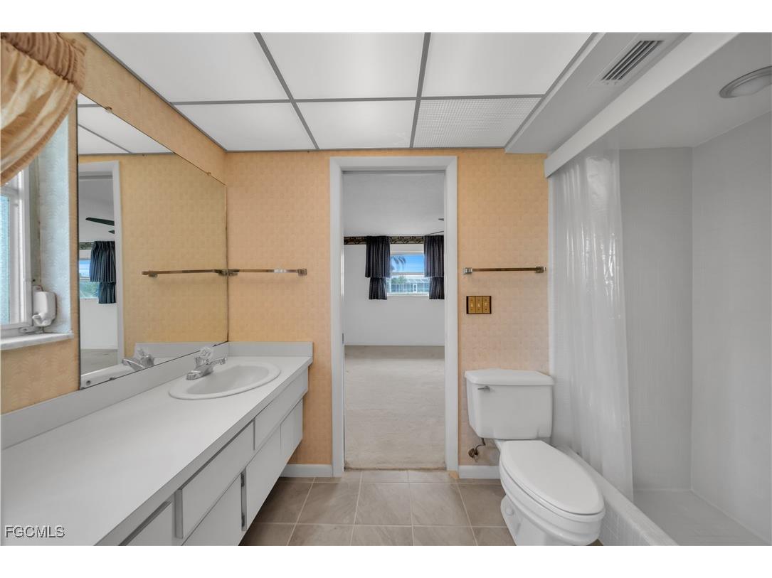 5341 Fairfield Way Fort Myers FL 33919 2025007567 image23