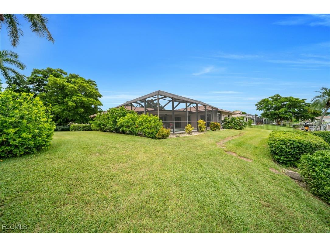 5341 Fairfield Way Fort Myers FL 33919 2025007567 image34