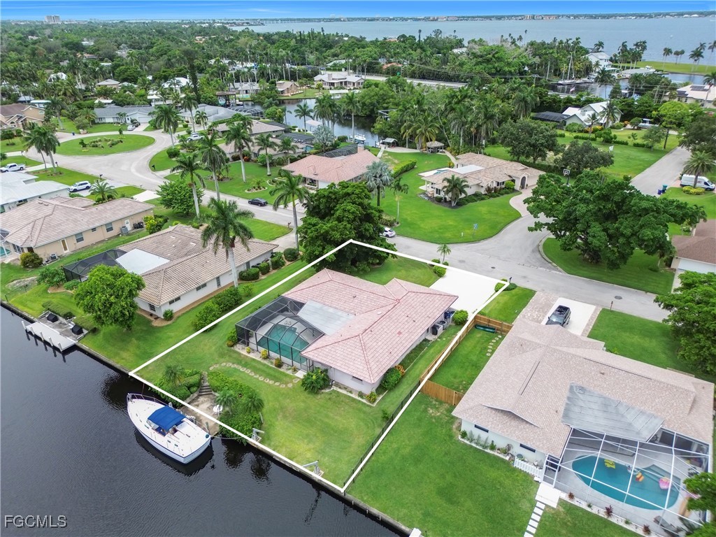 5341 Fairfield Way Fort Myers FL 33919 2025007567 image35