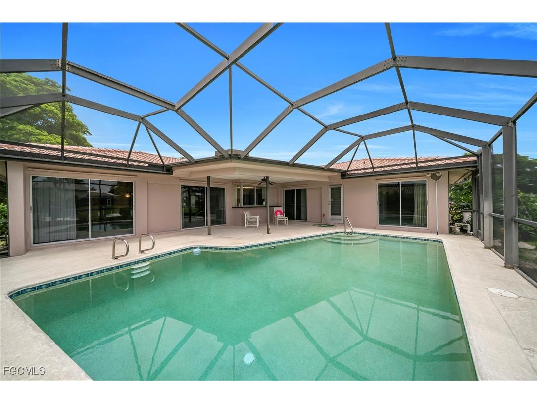 5341 Fairfield Way Fort Myers FL 33919 2025007567 image4