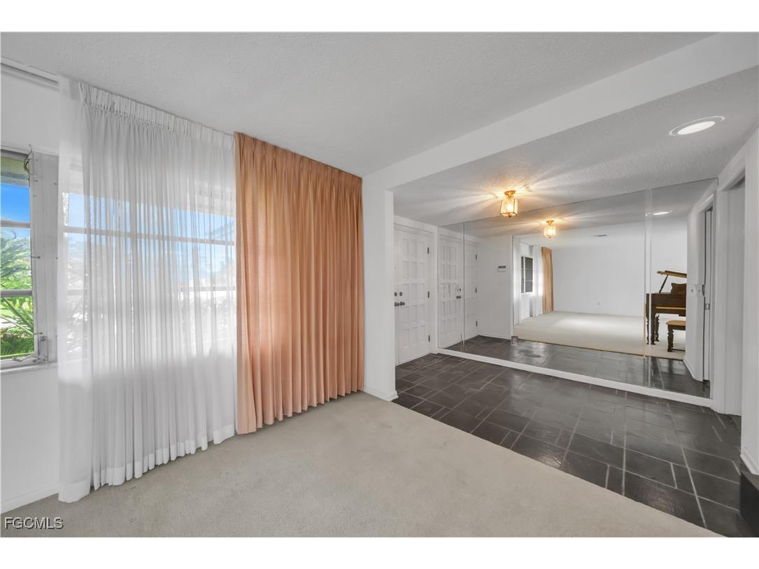 5341 Fairfield Way Fort Myers FL 33919 2025007567 image7