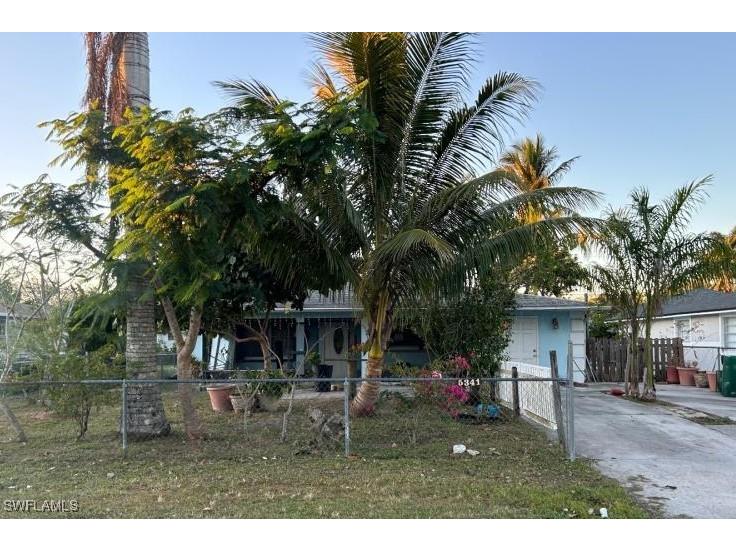 5341 Hardee Street Naples FL 34113 224100763 image1
