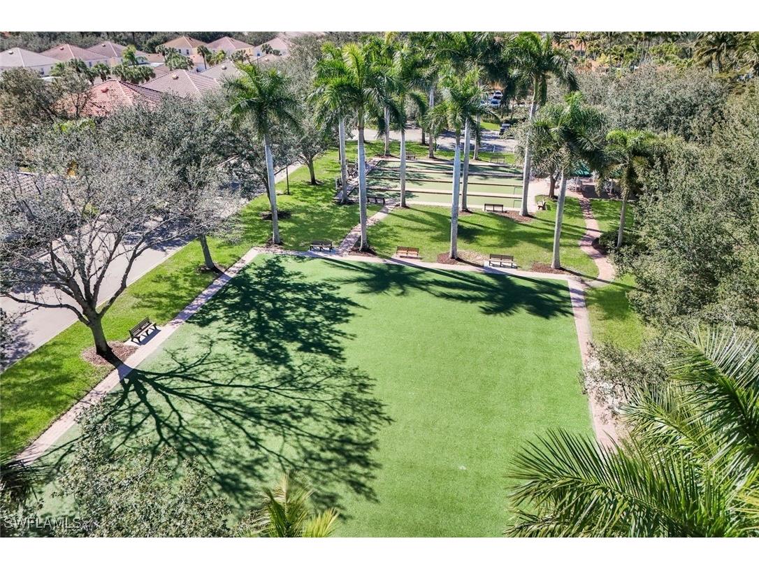 5343 Hawkesbury Way Naples FL 34119 226005893 image44