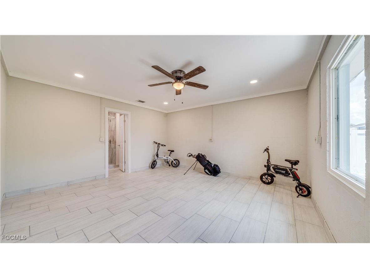 5343 Mayfair Court Cape Coral FL 33904 2025001133 image29