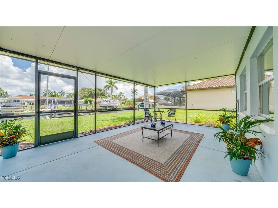 5343 Mayfair Court Cape Coral FL 33904 2025001133 image32
