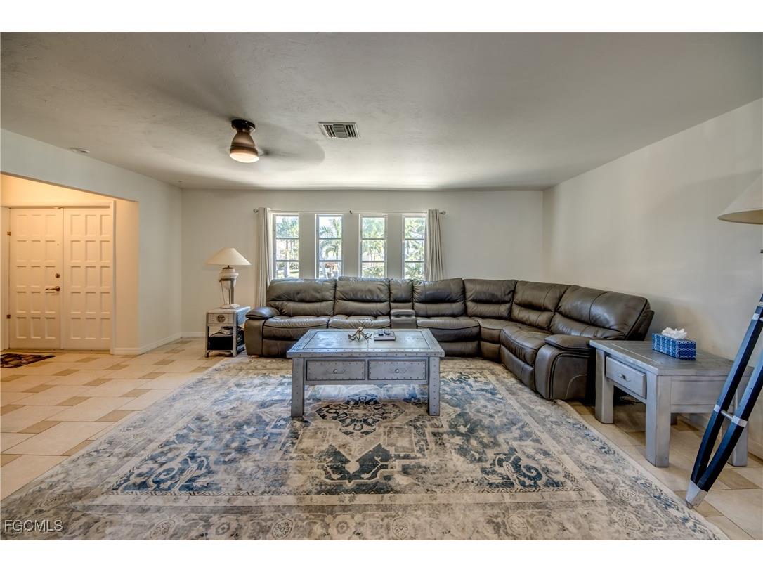 5344 SE Malibu Court Cape Coral FL 33904 2026000493 image9