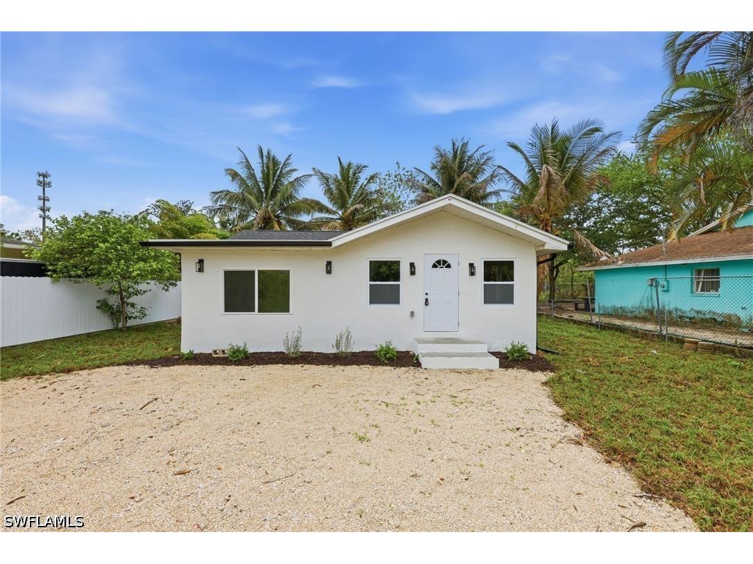 5344 Texas Avenue Naples FL 34113 226014317 image1