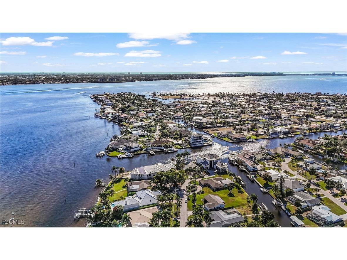 5345 Nautilus Drive Cape Coral FL 33904 2025026266 image12