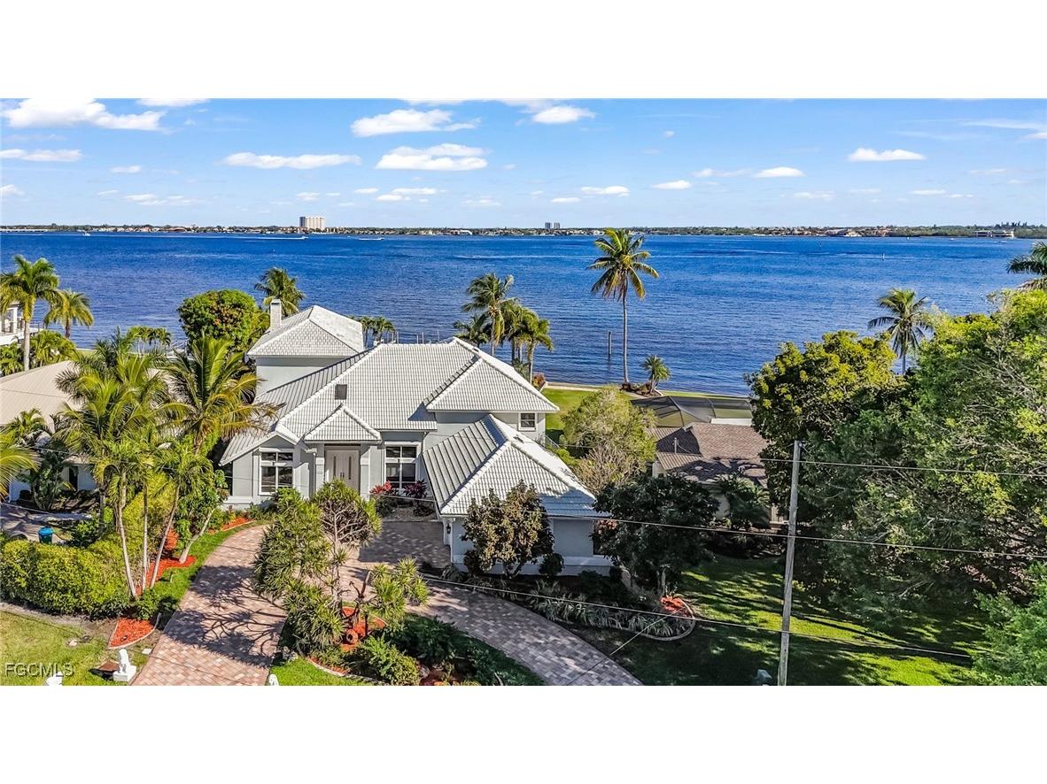 5345 Nautilus Drive Cape Coral FL 33904 2025026266 image8