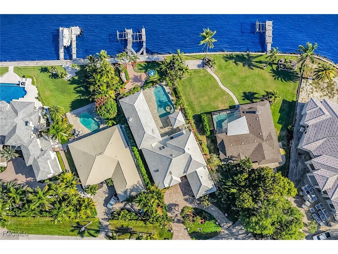 5345 Nautilus Drive Cape Coral FL 33904 2025026266 image9