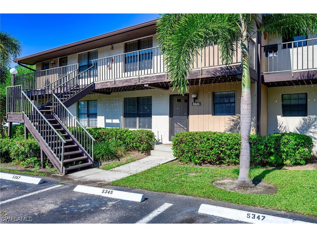 5345 Treetops Drive #S-102 Naples FL 34113 223038752 image1
