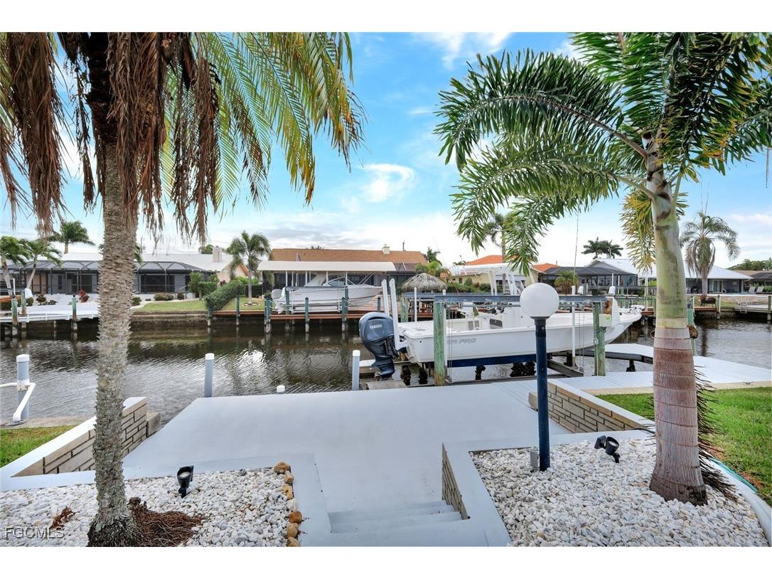 5346 SW 10th Avenue Cape Coral FL 33914 2025023402 image37