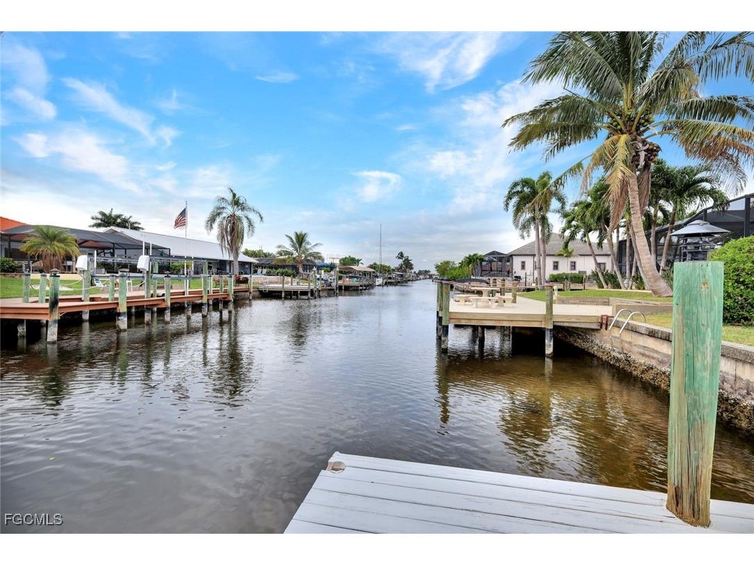 5346 SW 10th Avenue Cape Coral FL 33914 2025023402 image40