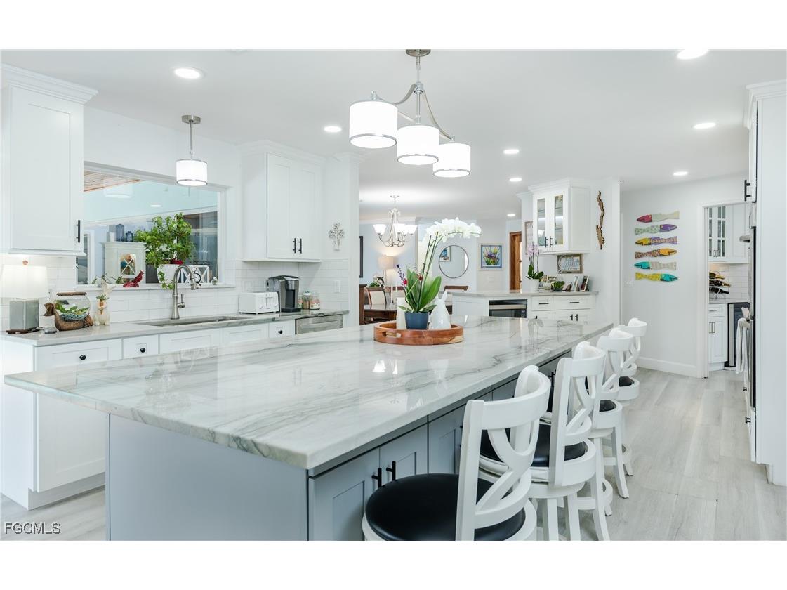 5347 Malibu Court Cape Coral FL 33904 2025021197 image10