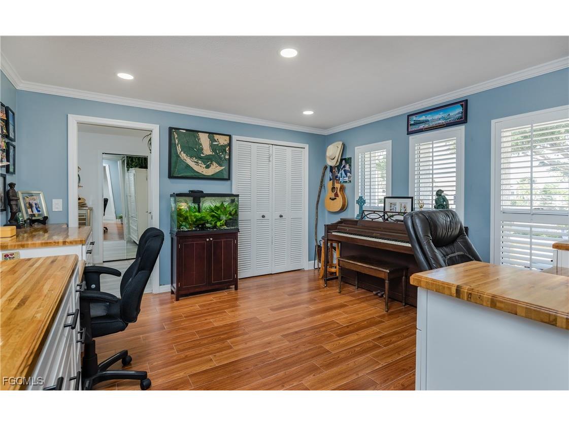 5347 Malibu Court Cape Coral FL 33904 2025021197 image32