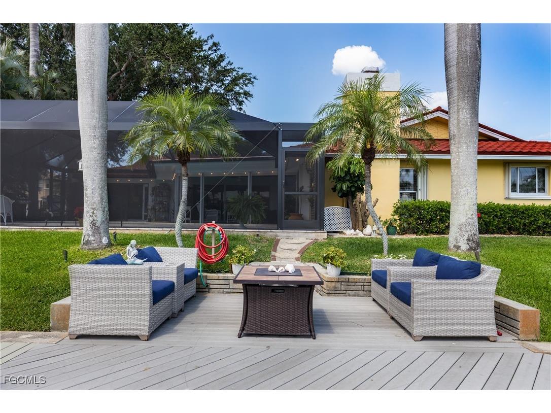 5347 Malibu Court Cape Coral FL 33904 2025021197 image40