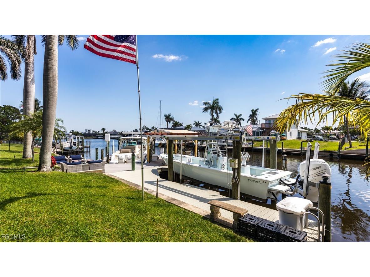 5347 Malibu Court Cape Coral FL 33904 2025021197 image41