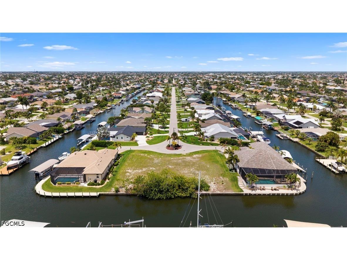 5347 SW 11th Avenue Cape Coral FL 33914 2026020406 image1