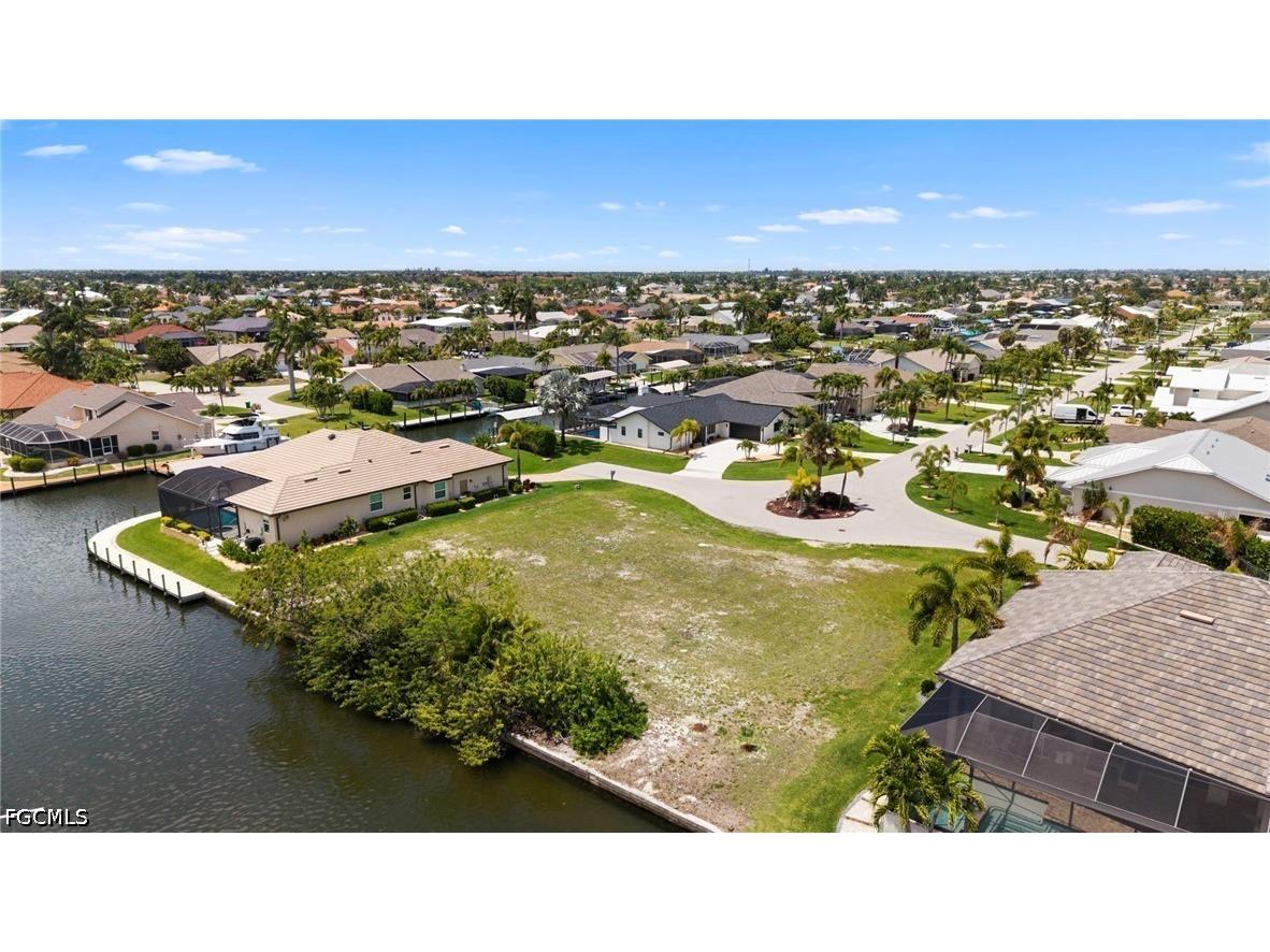 5347 SW 11th Avenue Cape Coral FL 33914 2026020406 image7