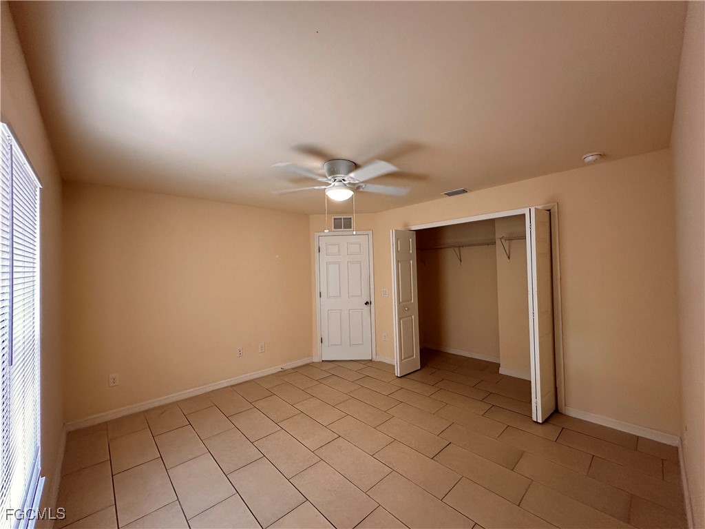 535-537 SE Van Loon Terrace Cape Coral FL 33990 2026000650 image3