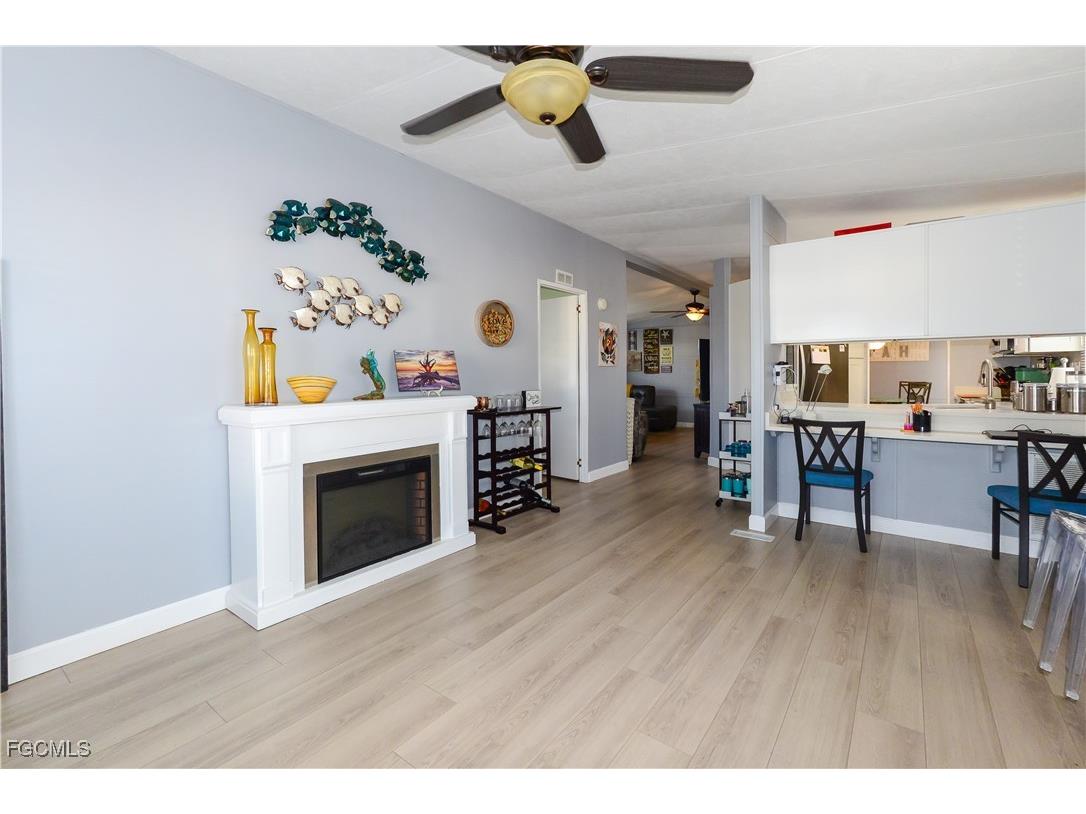 535 Sunshine Avenue North Fort Myers FL 33903 2025021776 image12