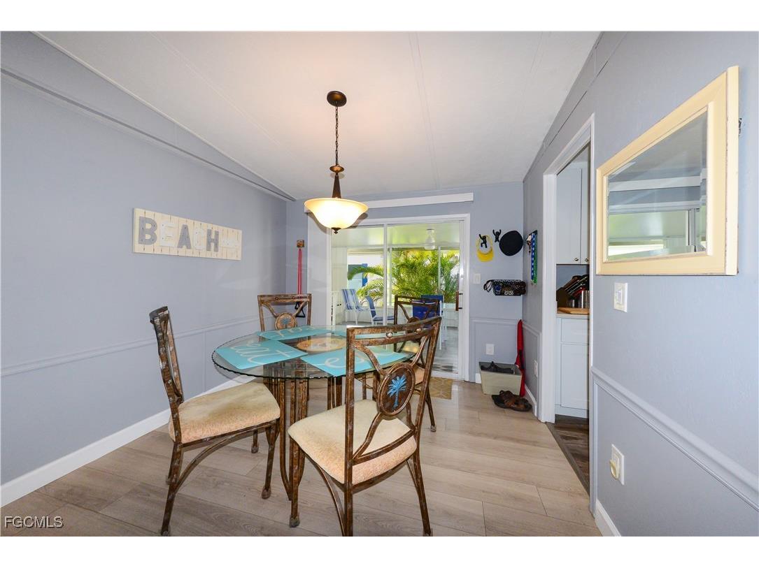 535 Sunshine Avenue North Fort Myers FL 33903 2025021776 image19