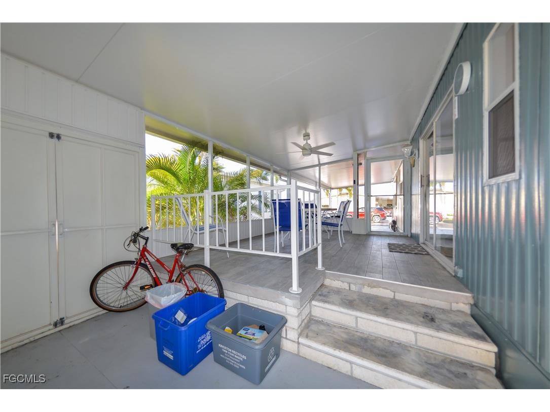 535 Sunshine Avenue North Fort Myers FL 33903 2025021776 image23