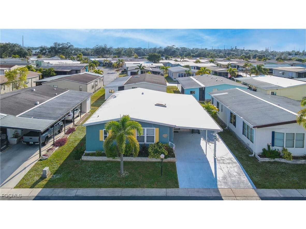 535 Sunshine Avenue North Fort Myers FL 33903 2025021776 image36