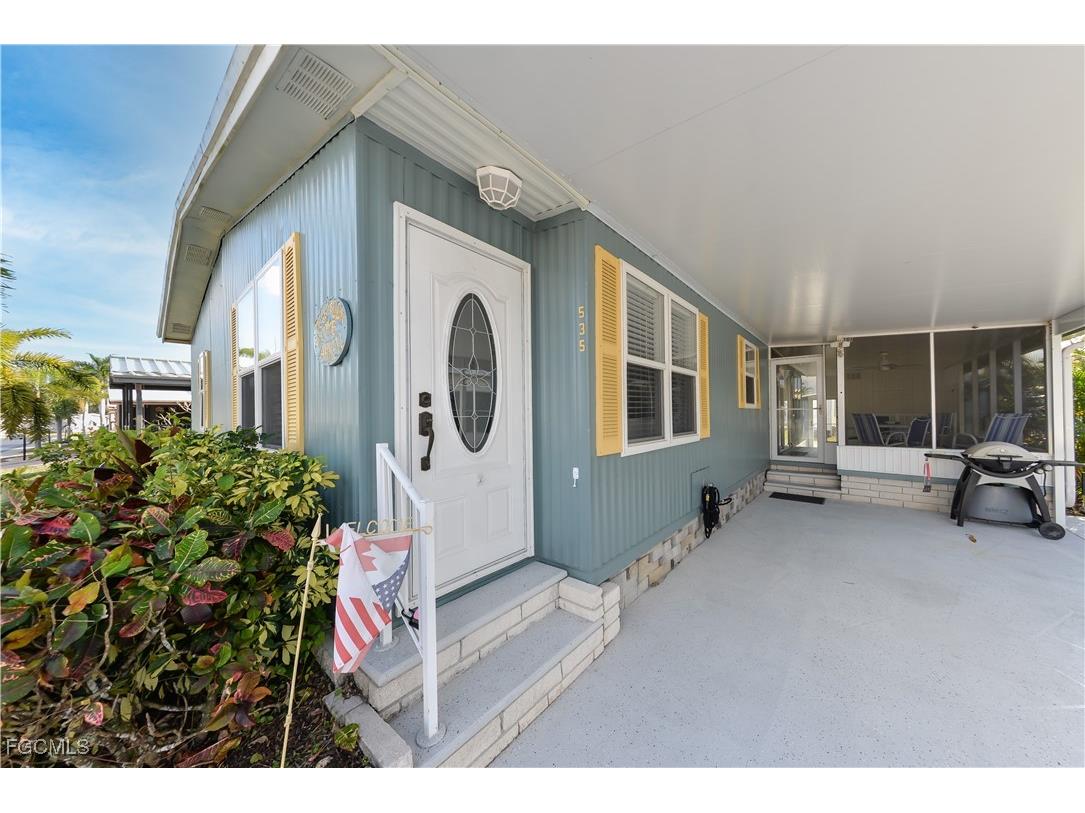 535 Sunshine Avenue North Fort Myers FL 33903 2025021776 image39