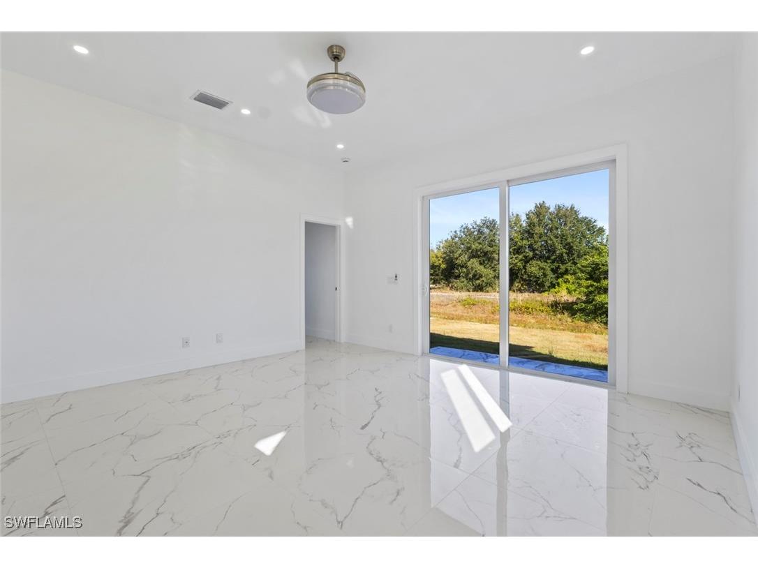 535 Manhattan Street E Lehigh Acres FL 33974 226002021 image11