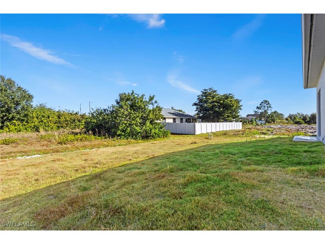 535 Manhattan Street E Lehigh Acres FL 33974 226002021 image25