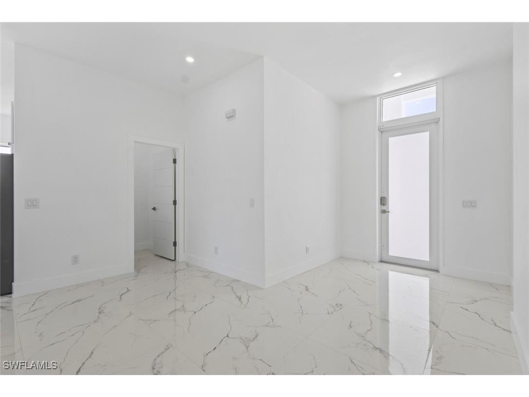 535 Manhattan Street E Lehigh Acres FL 33974 226002021 image3