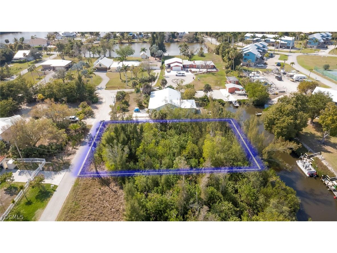 5350 Marina Drive Bokeelia FL 33922 2026010633 image3