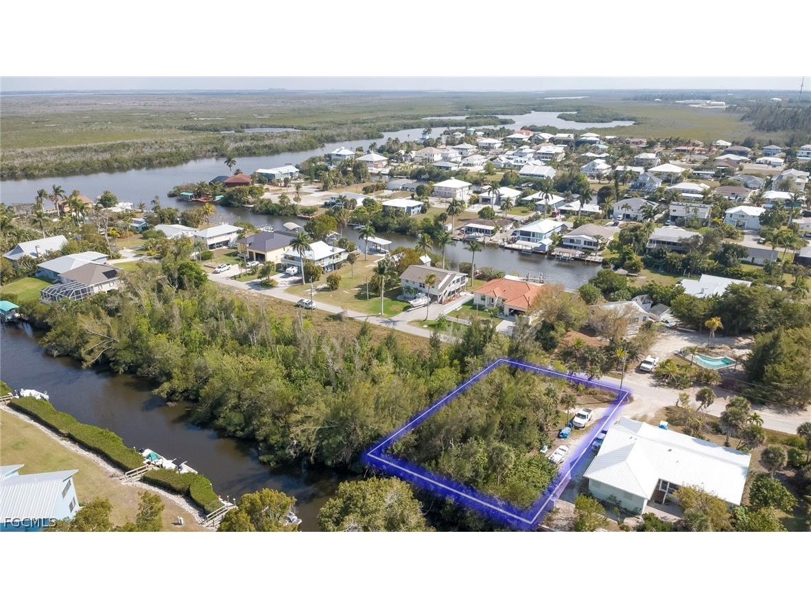 5350 Marina Drive Bokeelia FL 33922 2026010633 image6