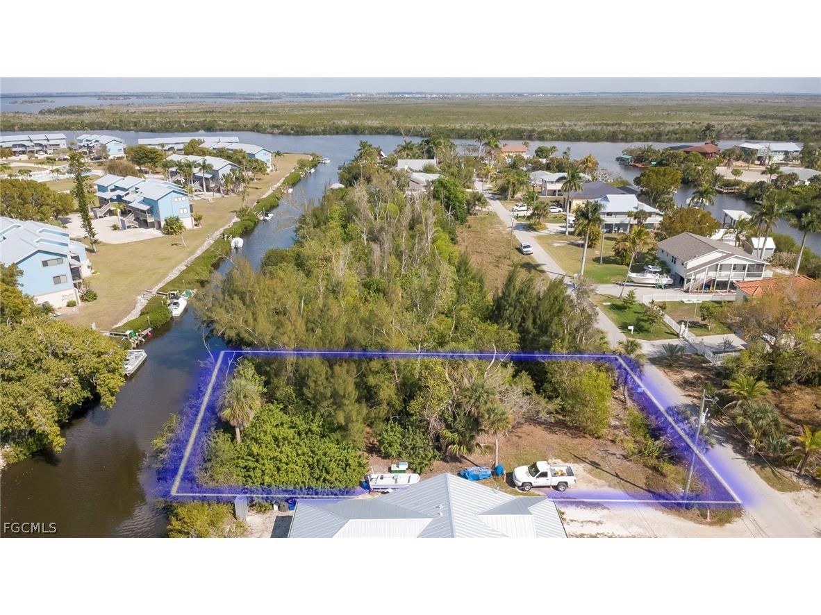 5350 Marina Drive Bokeelia FL 33922 2026010633 image7