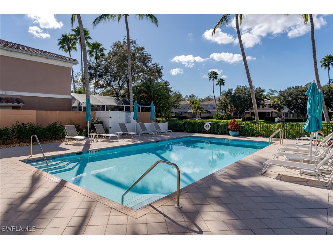 5353 Cove Circle Naples FL 34119 226002334 image3