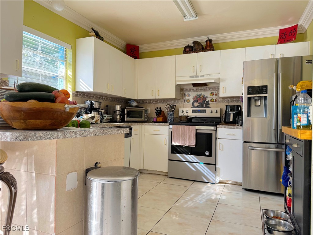 5353 Martin Street Naples FL 34113 2025019476 image12