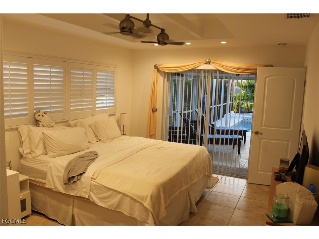 5354 Coral Avenue Cape Coral FL 33904 2026009542 image10