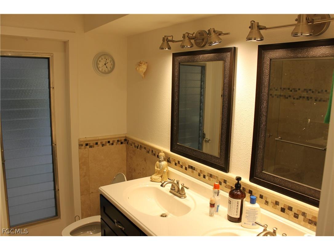 5354 Coral Avenue Cape Coral FL 33904 2026009542 image15