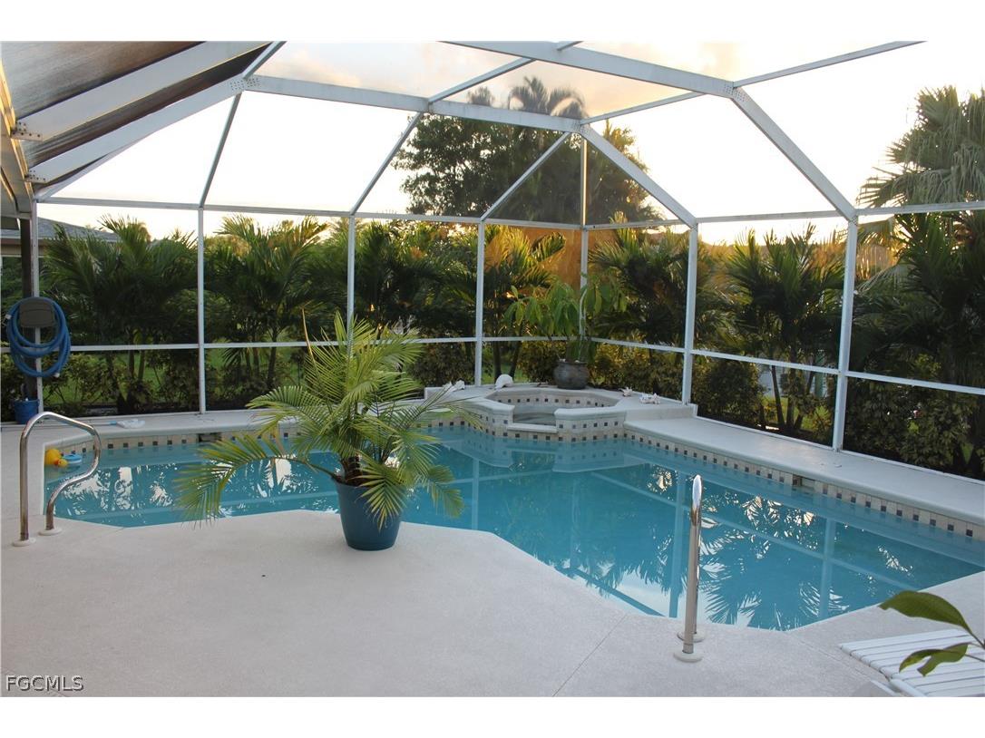 5354 Coral Avenue Cape Coral FL 33904 2026009542 image18