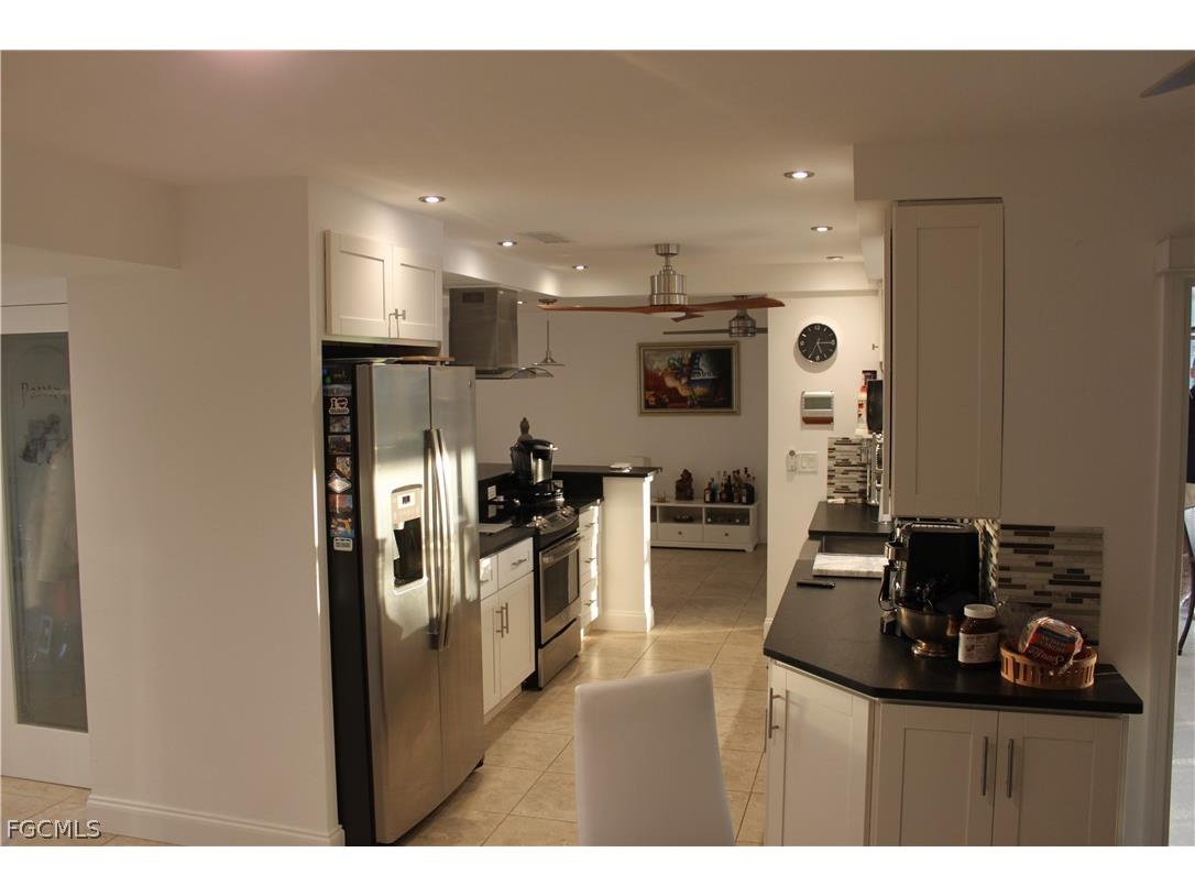 5354 Coral Avenue Cape Coral FL 33904 2026009542 image3