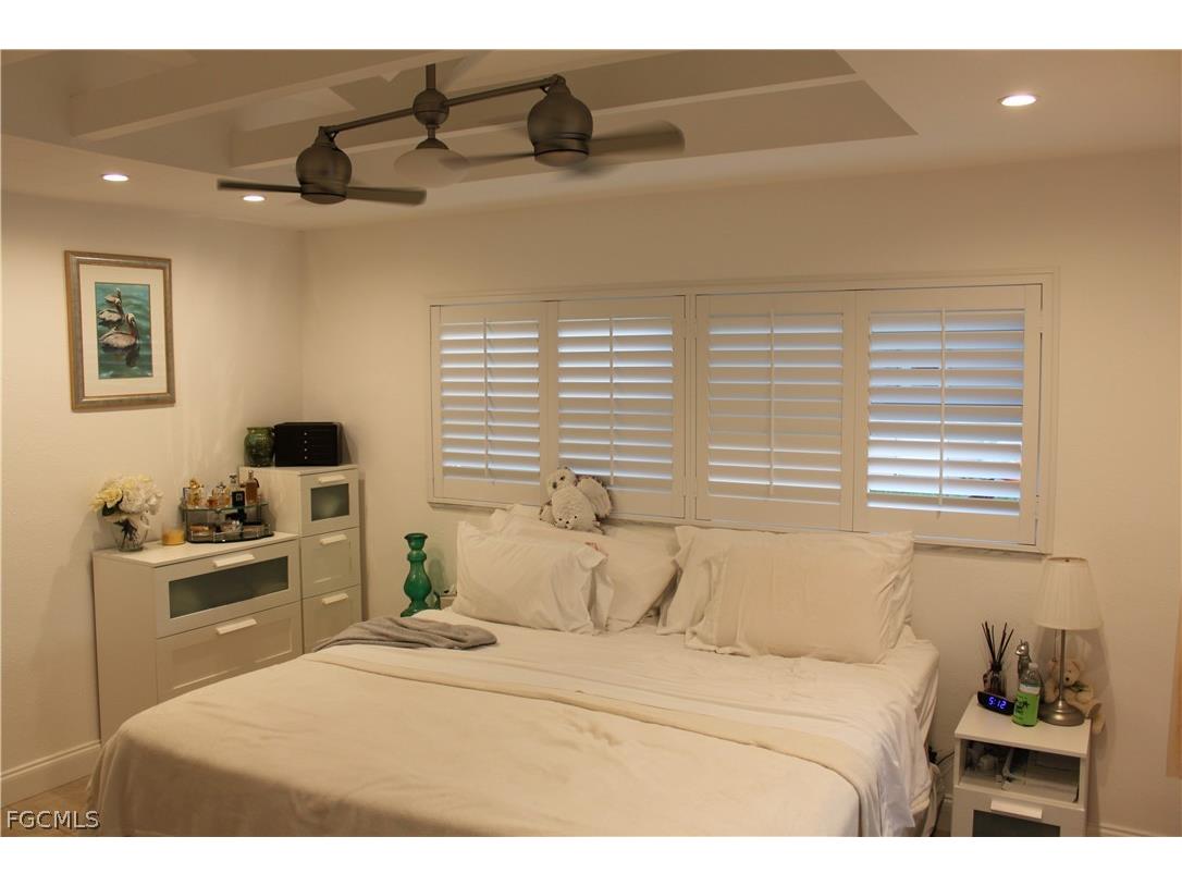 5354 Coral Avenue Cape Coral FL 33904 2026009542 image7