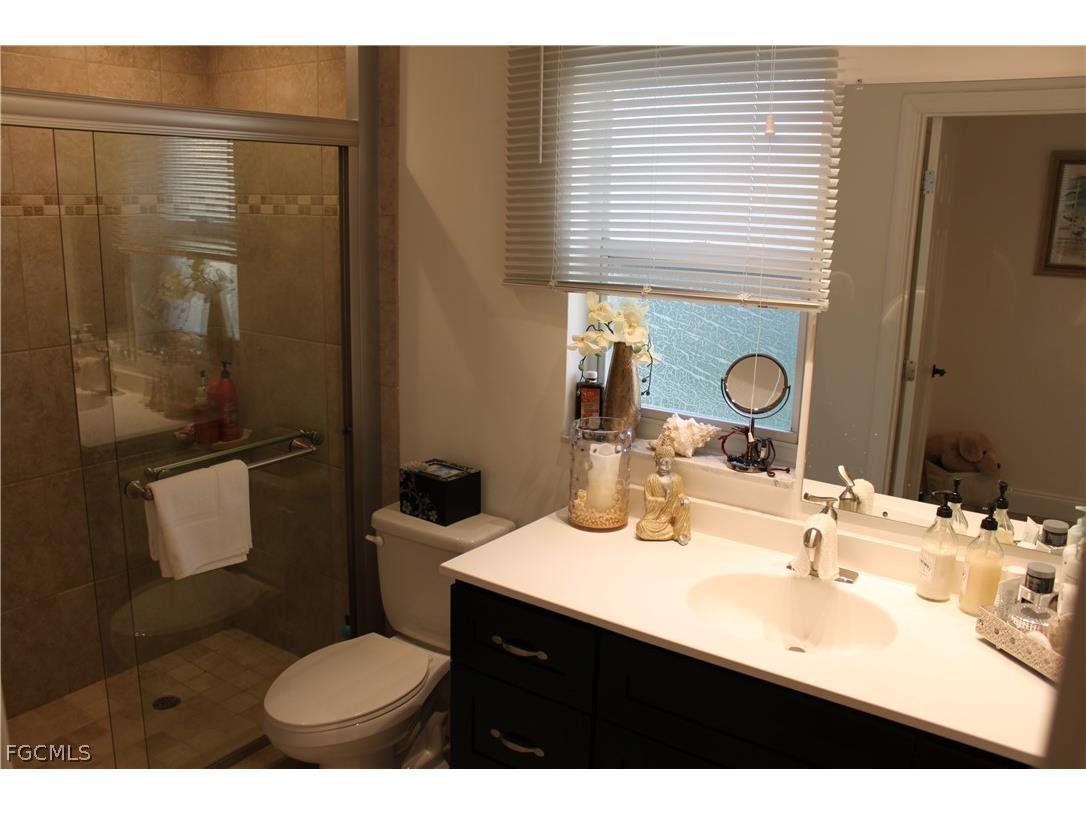 5354 Coral Avenue Cape Coral FL 33904 2026009542 image8