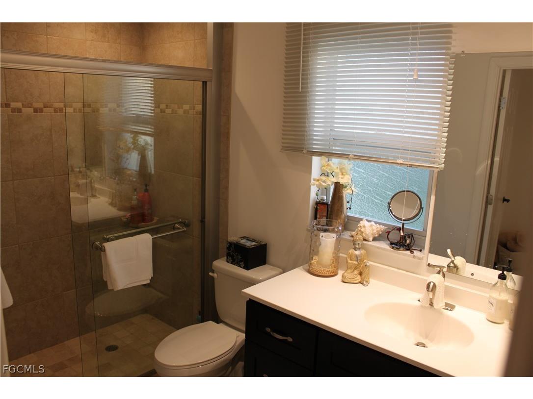 5354 Coral Avenue Cape Coral FL 33904 2026009542 image9