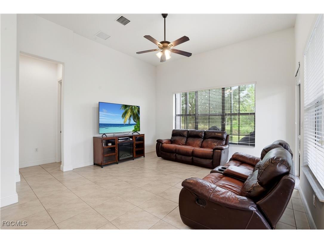 5355 Ferrari Avenue Ave Maria FL 34142 2025011969 image10