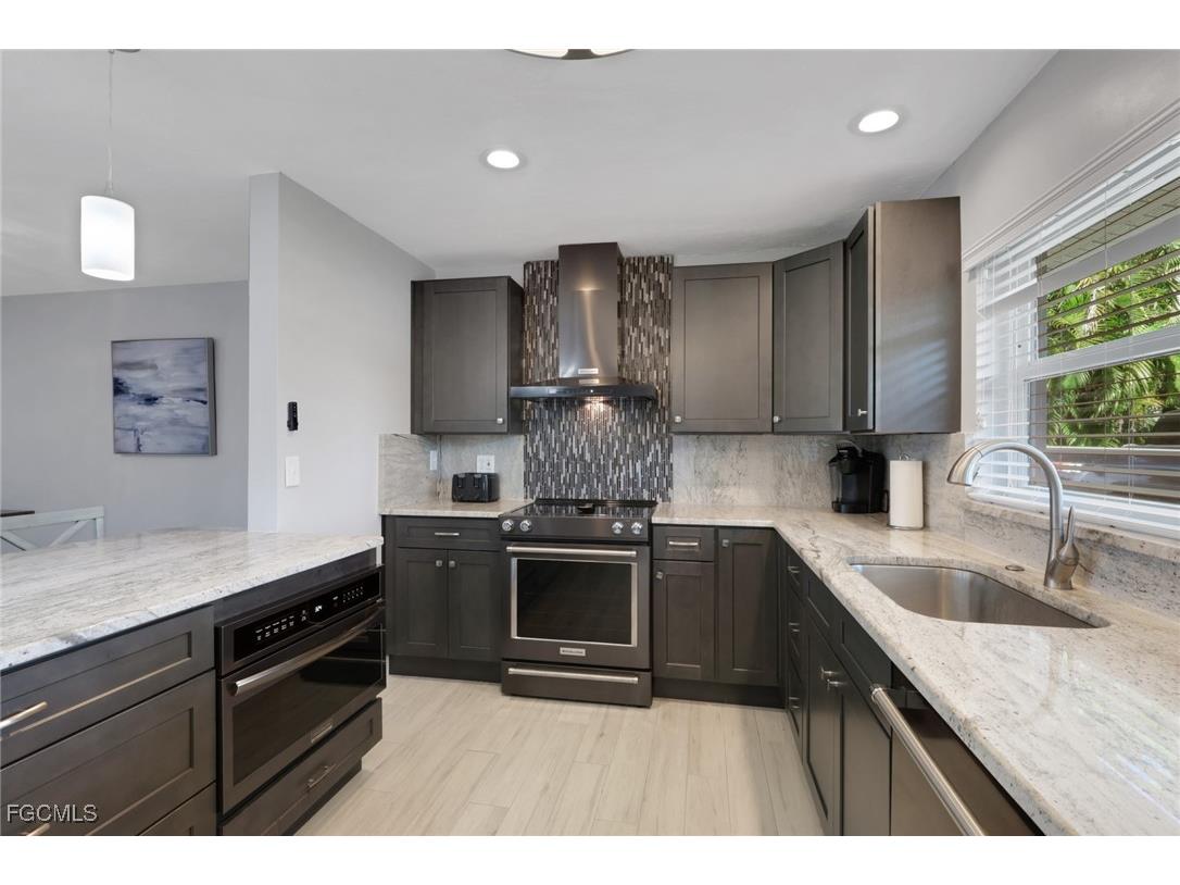 5356 Delano Court Cape Coral FL 33904 2025022667 image12