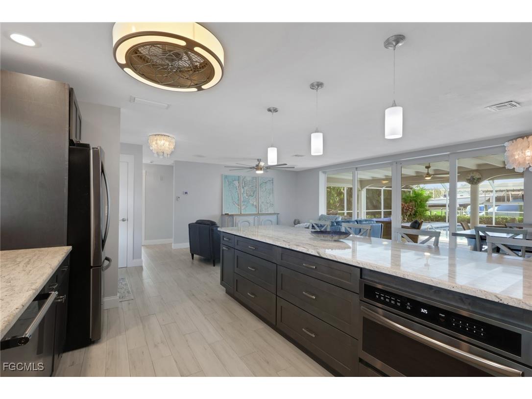 5356 Delano Court Cape Coral FL 33904 2025022667 image14