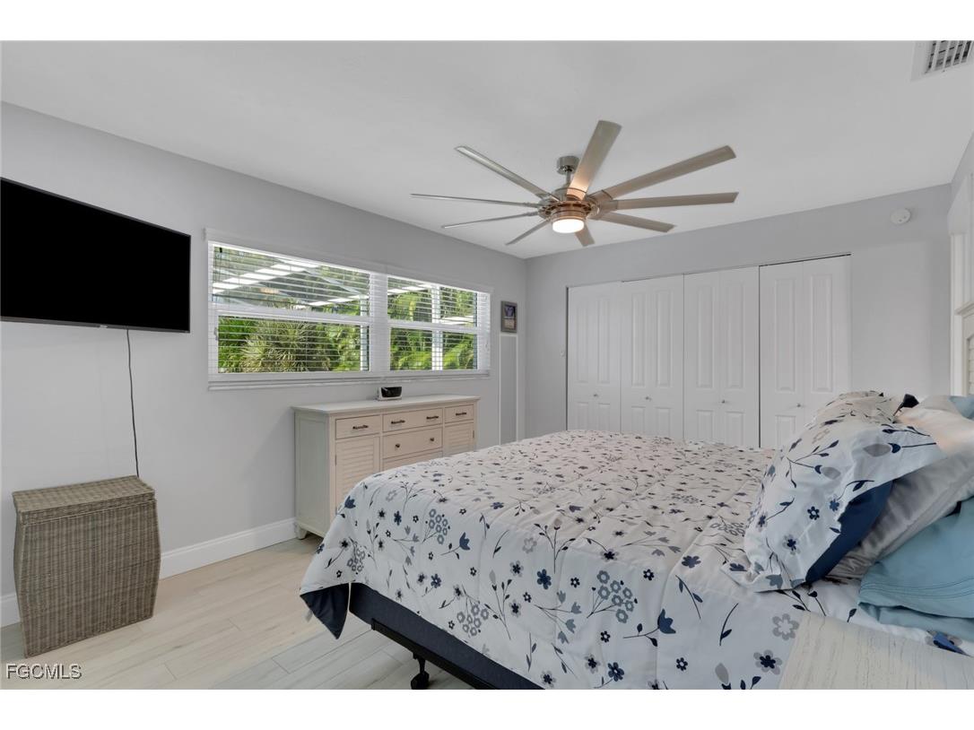 5356 Delano Court Cape Coral FL 33904 2025022667 image17