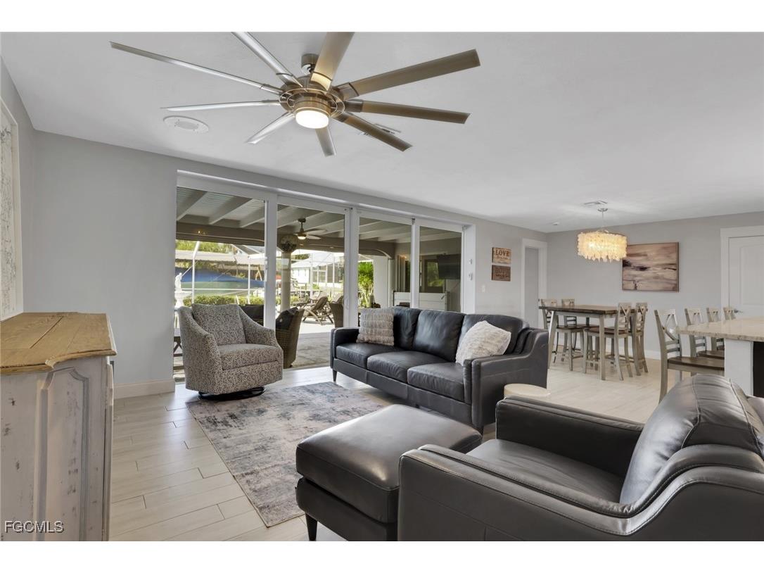 5356 Delano Court Cape Coral FL 33904 2025022667 image8