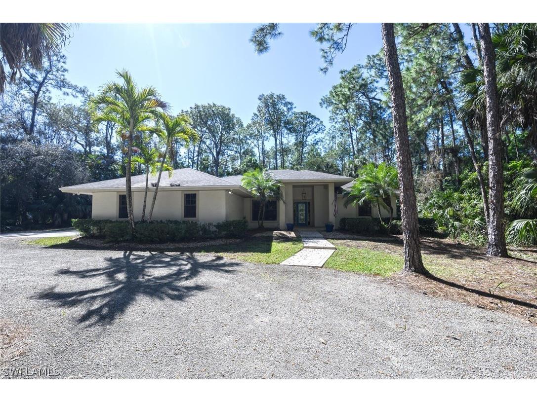 5356 Sycamore Drive Naples FL 34119 226006627 image1